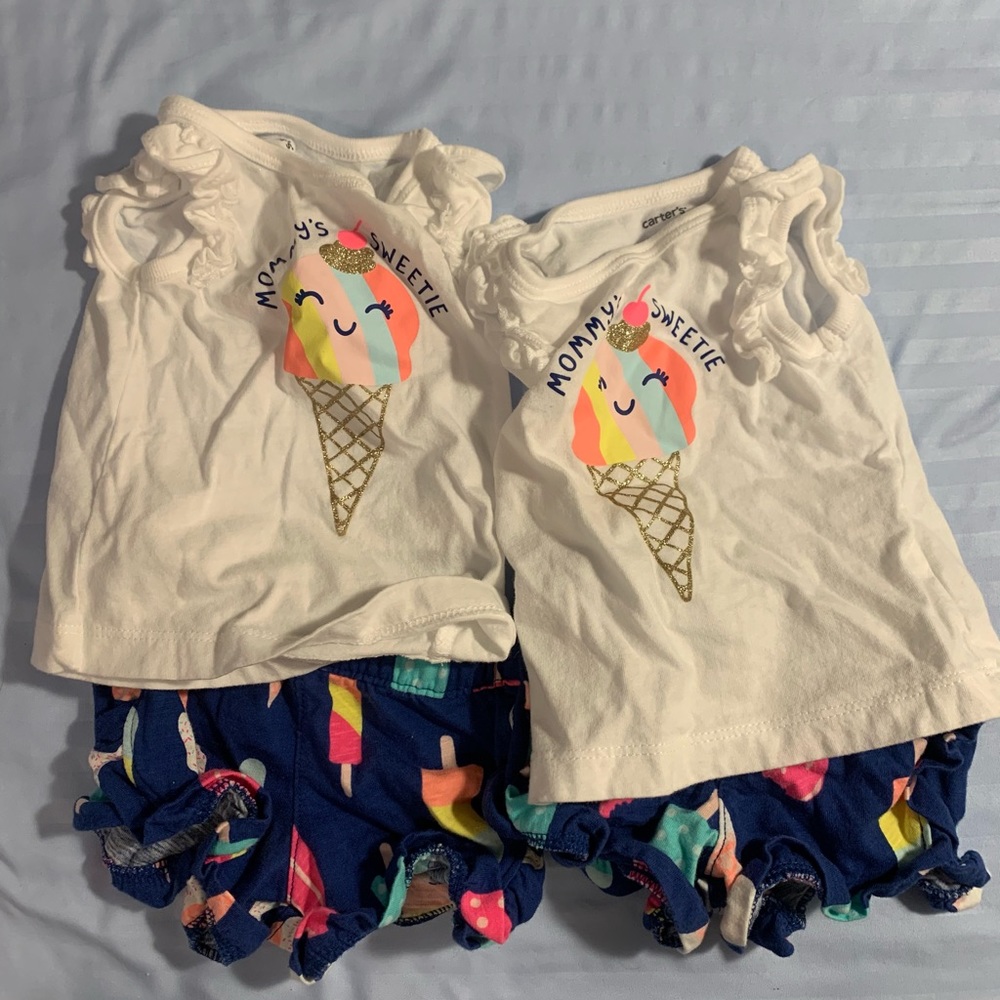 Carter’s twin set